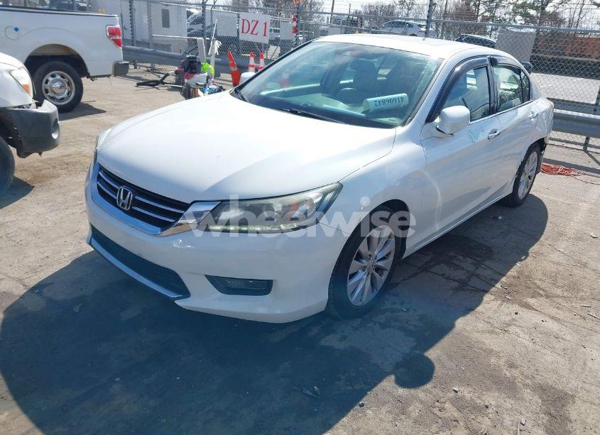 Photo 2 of 2014 Honda Accord EX-L V-6 (VIN 1HGCR3F88EA003586)