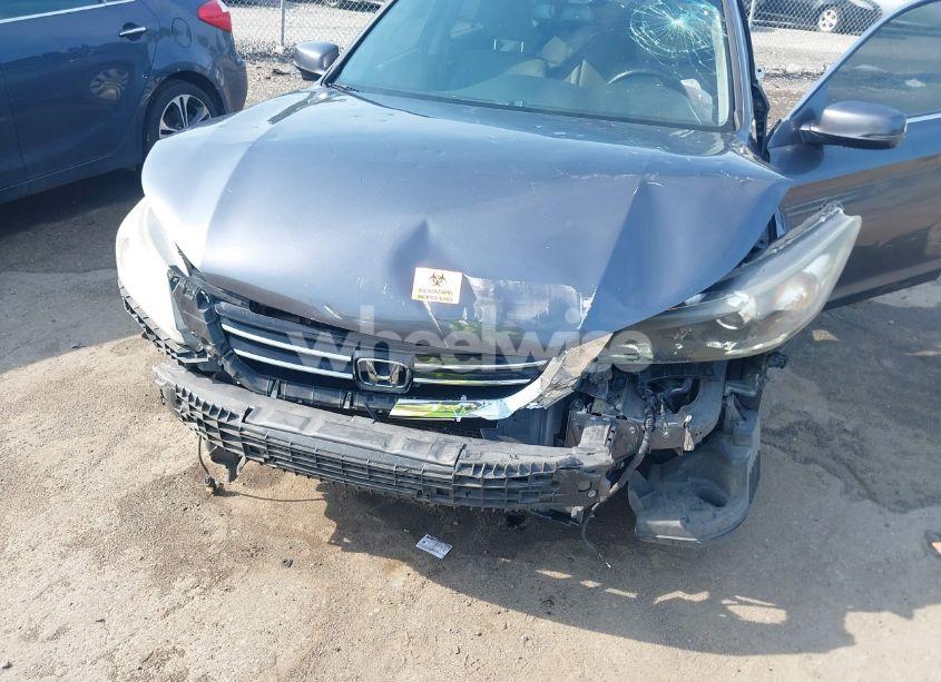 Photo 6 of 2014 Honda Accord EX-L V-6 (VIN 1HGCR3F88EA009405)