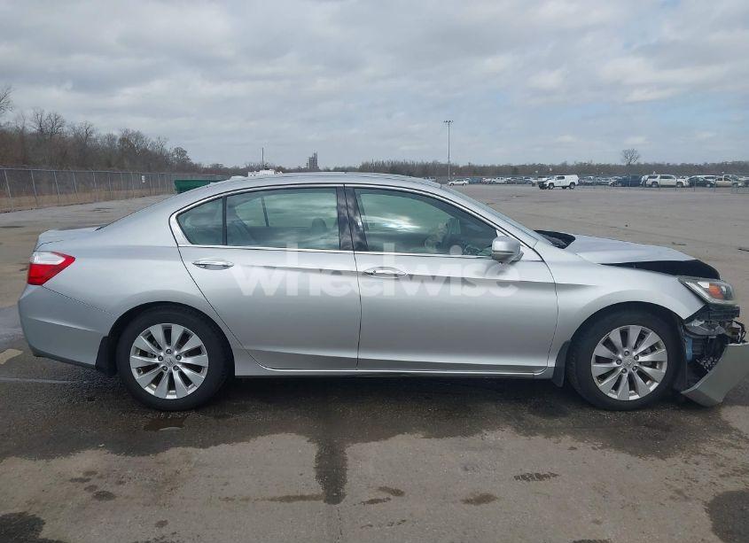 Photo 13 of 2014 Honda Accord EX-L V-6 (VIN 1HGCR3F88EA014216)