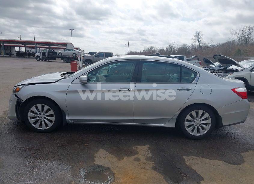Photo 14 of 2014 Honda Accord EX-L V-6 (VIN 1HGCR3F88EA014216)