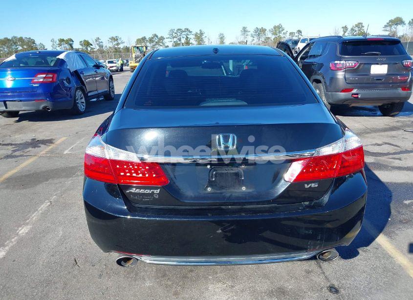 Photo 17 of 2014 Honda Accord EX-L V-6 (VIN 1HGCR3F88EA018072)