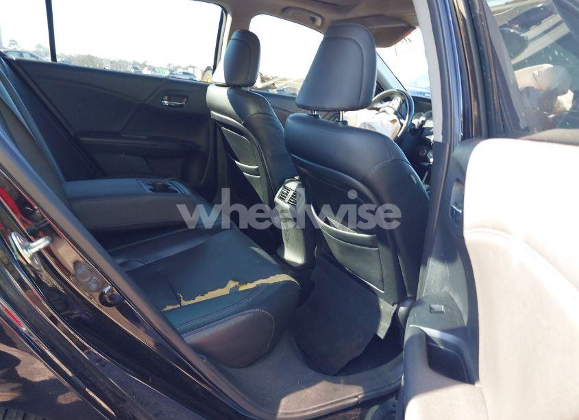 Photo 8 of 2014 Honda Accord EX-L V-6 (VIN 1HGCR3F88EA018072)