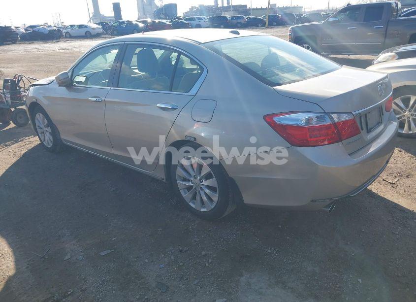 Photo 3 of 2014 Honda Accord EX-L V-6 (VIN 1HGCR3F88EA024387)