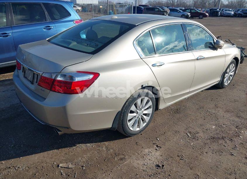 Photo 4 of 2014 Honda Accord EX-L V-6 (VIN 1HGCR3F88EA024387)