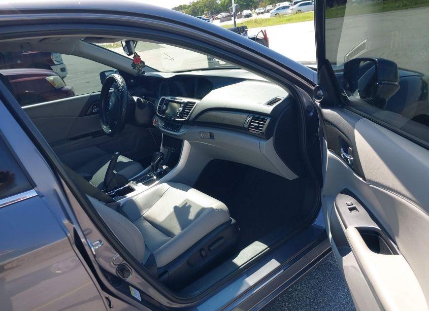 Photo 5 of 2014 Honda Accord EX-L V-6 (VIN 1HGCR3F88EA043490)