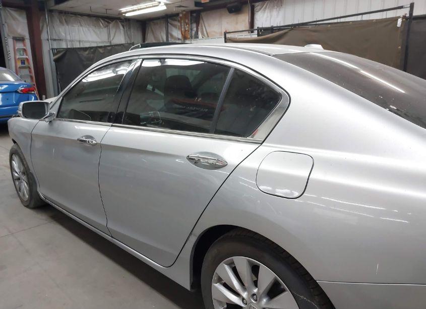 Photo 15 of 2015 Honda Accord EX-L V-6 (VIN 1HGCR3F88FA019756)
