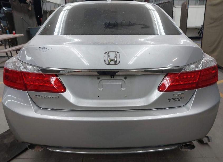 Photo 17 of 2015 Honda Accord EX-L V-6 (VIN 1HGCR3F88FA019756)