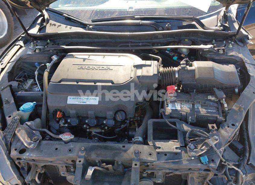 Photo 10 of 2015 Honda Accord EX-L V-6 (VIN 1HGCR3F88FA019904)
