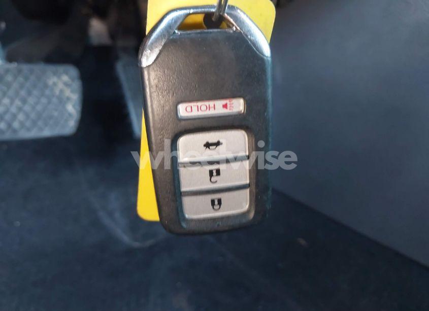 Photo 11 of 2015 Honda Accord EX-L V-6 (VIN 1HGCR3F88FA019904)