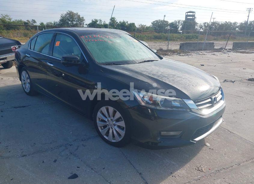 2015 Honda Accord EX-L V-6 (VIN 1HGCR3F88FA028280) main photo