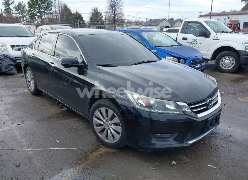 2015 Honda Accord EX-L V-6 (VIN 1HGCR3F88FA029090) main photo
