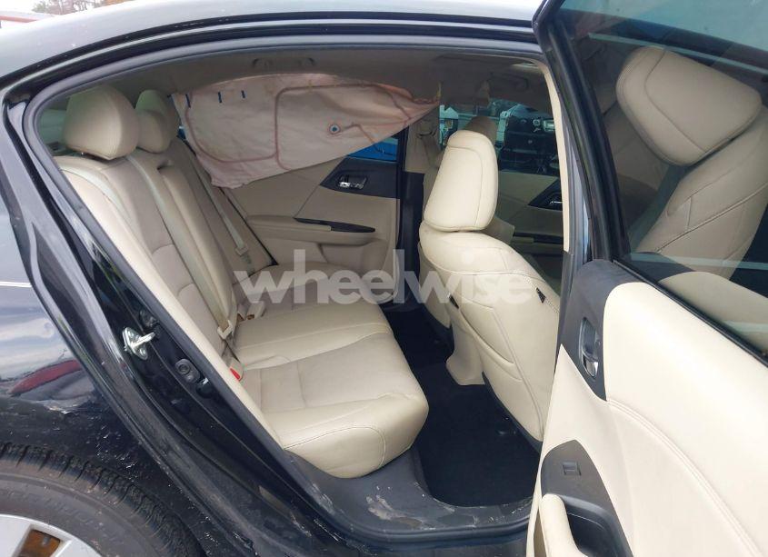 Photo 8 of 2015 Honda Accord EX-L V-6 (VIN 1HGCR3F88FA029090)