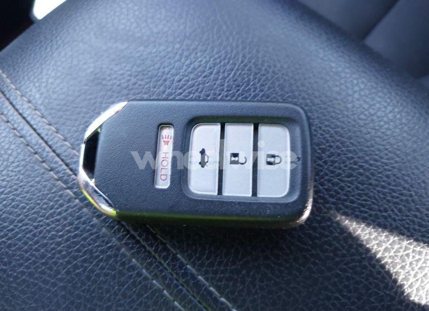 Photo 11 of 2015 Honda Accord EX-L V-6 (VIN 1HGCR3F88FA033835)