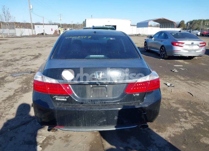 Photo 16 of 2015 Honda Accord EX-L V-6 (VIN 1HGCR3F88FA033835)