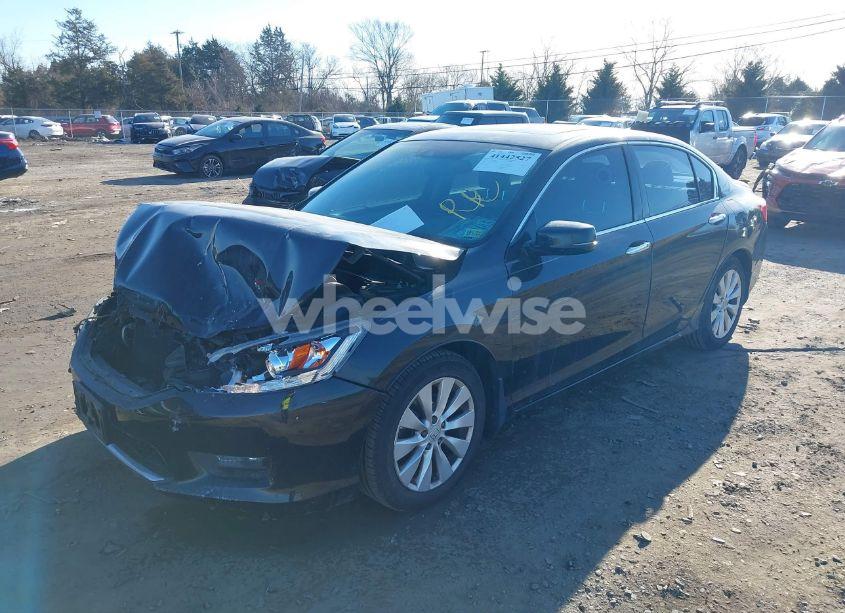 Photo 2 of 2015 Honda Accord EX-L V-6 (VIN 1HGCR3F88FA033835)