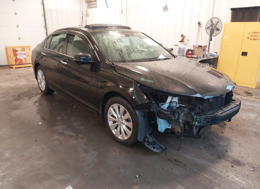 2015 Honda Accord EX-L V-6 (VIN 1HGCR3F88FA035326) main photo