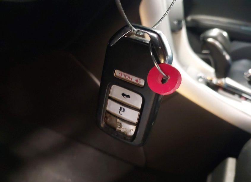 Photo 11 of 2015 Honda Accord EX-L V-6 (VIN 1HGCR3F88FA035326)