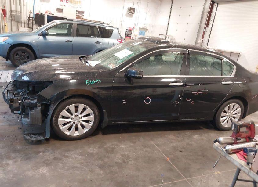 Photo 14 of 2015 Honda Accord EX-L V-6 (VIN 1HGCR3F88FA035326)