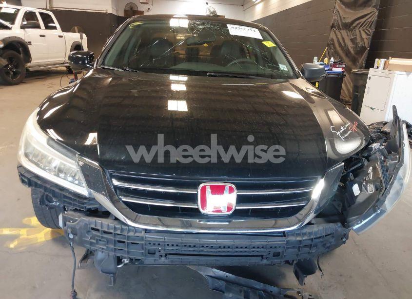 Photo 6 of 2015 Honda Accord EX-L V-6 (VIN 1HGCR3F88FA037030)