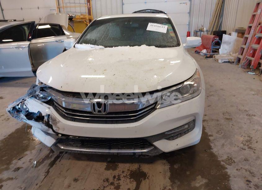 Photo 12 of 2016 Honda Accord EX-L V-6 (VIN 1HGCR3F88GA002621)