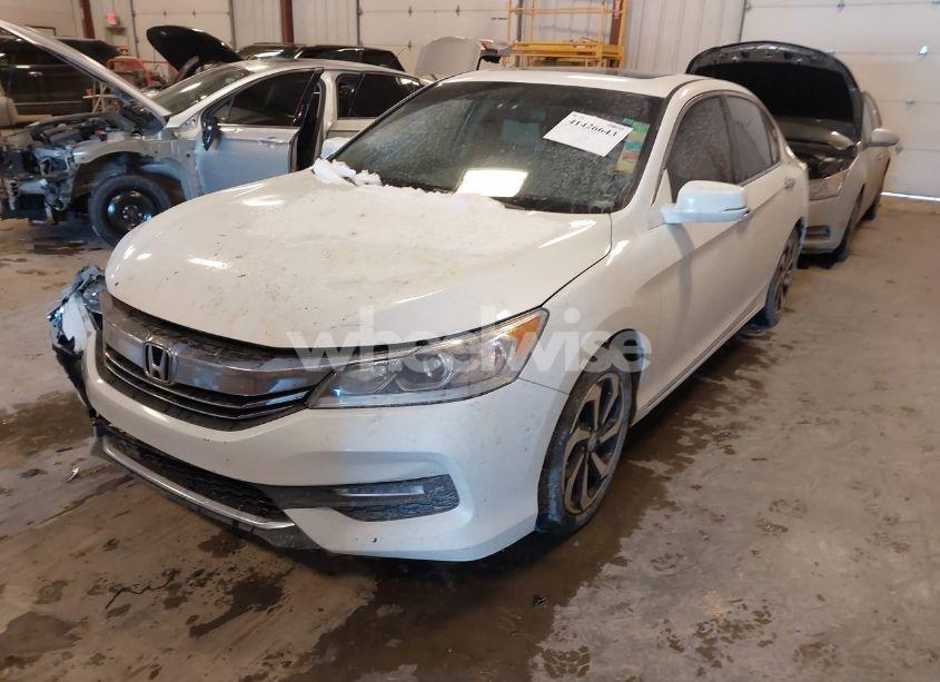 Photo 2 of 2016 Honda Accord EX-L V-6 (VIN 1HGCR3F88GA002621)