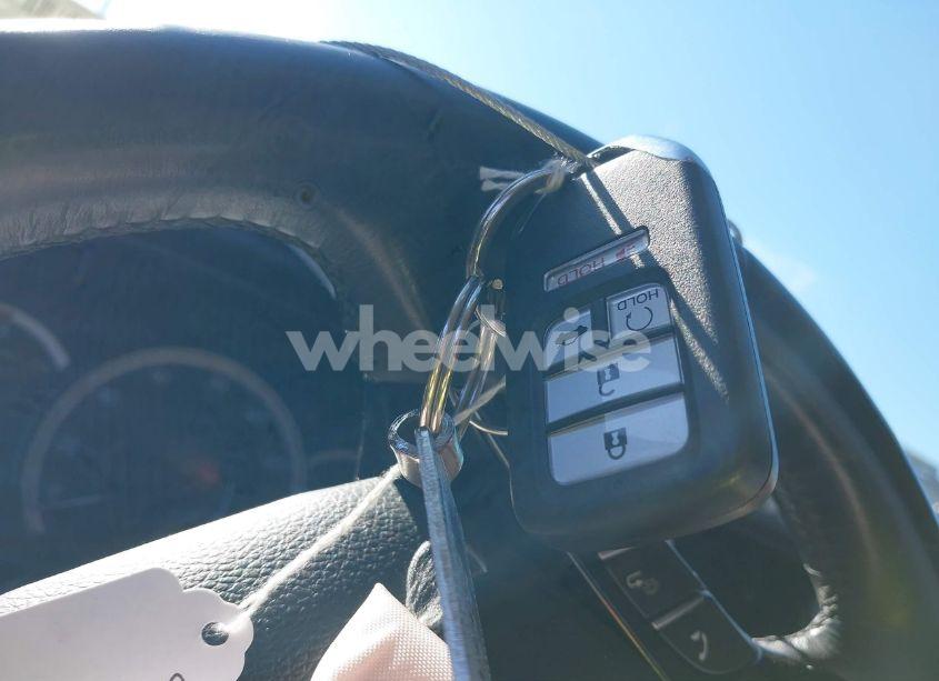 Photo 11 of 2016 Honda Accord EX-L V-6 (VIN 1HGCR3F88GA014851)