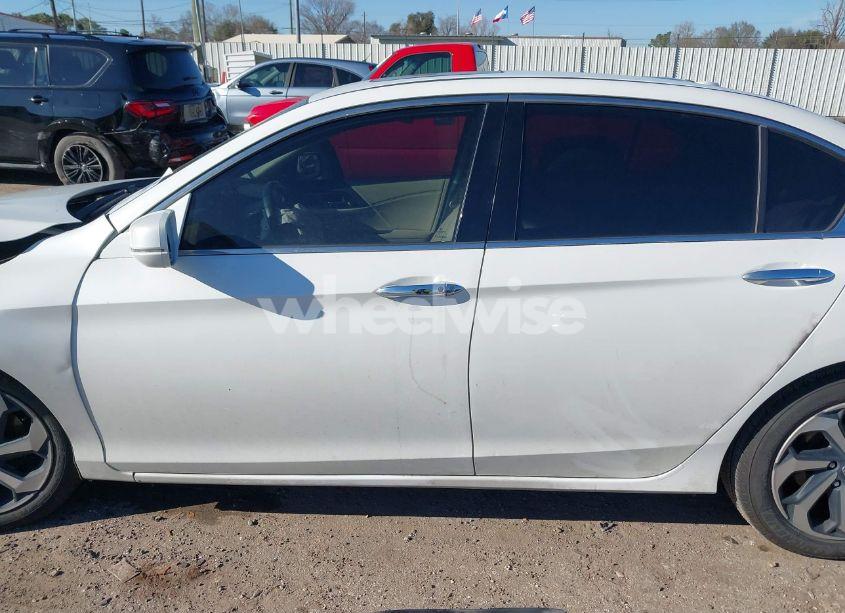Photo 14 of 2016 Honda Accord EX-L V-6 (VIN 1HGCR3F88GA014851)
