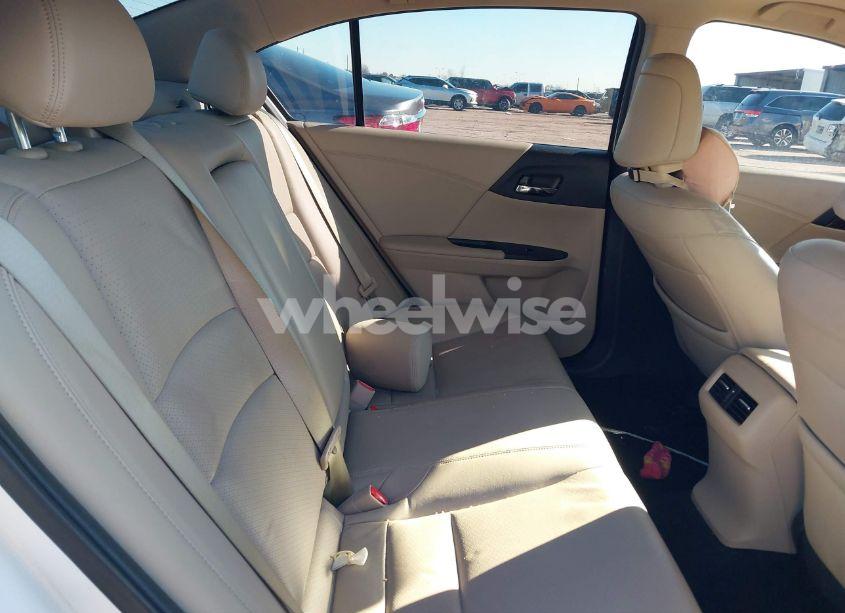 Photo 8 of 2016 Honda Accord EX-L V-6 (VIN 1HGCR3F88GA014851)