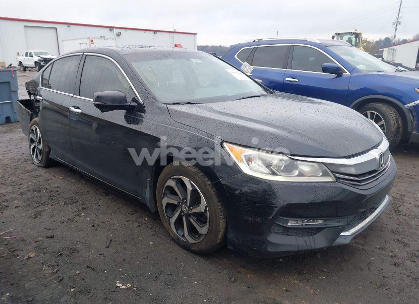 2017 Honda Accord EX-L V6 (VIN 1HGCR3F88HA018075) main photo