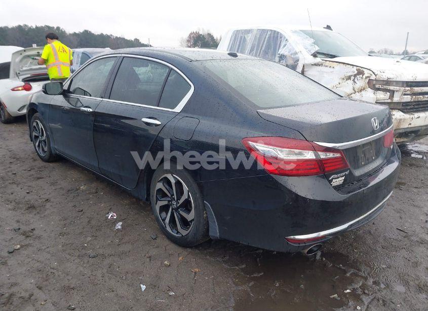 Photo 3 of 2017 Honda Accord EX-L V6 (VIN 1HGCR3F88HA018075)