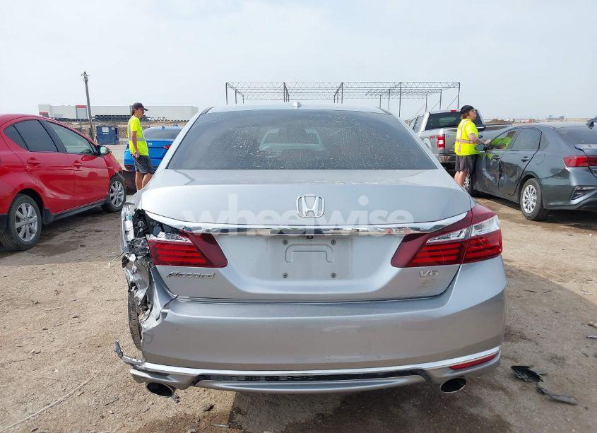 Photo 16 of 2017 Honda Accord EX-L V6 (VIN 1HGCR3F88HA031943)