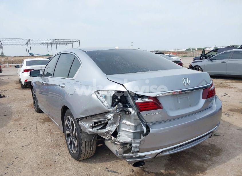 Photo 3 of 2017 Honda Accord EX-L V6 (VIN 1HGCR3F88HA031943)