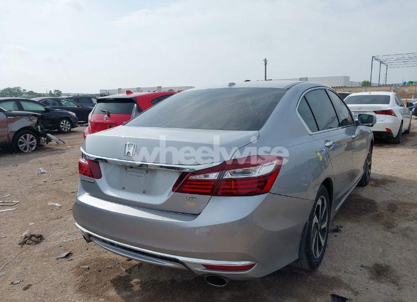 Photo 4 of 2017 Honda Accord EX-L V6 (VIN 1HGCR3F88HA031943)