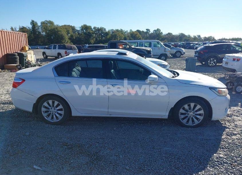 Photo 13 of 2013 Honda Accord EX-L V-6 (VIN 1HGCR3F89DA011615)
