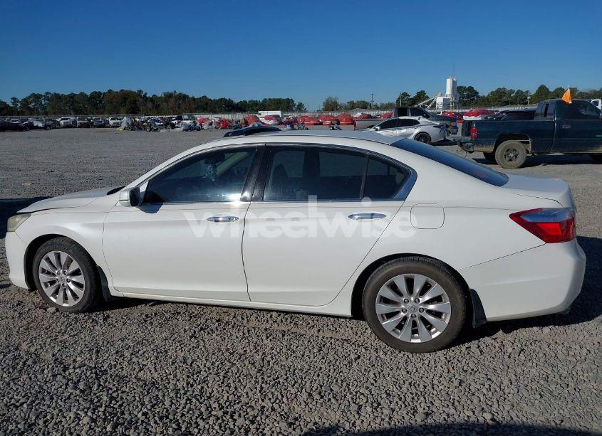 Photo 14 of 2013 Honda Accord EX-L V-6 (VIN 1HGCR3F89DA011615)