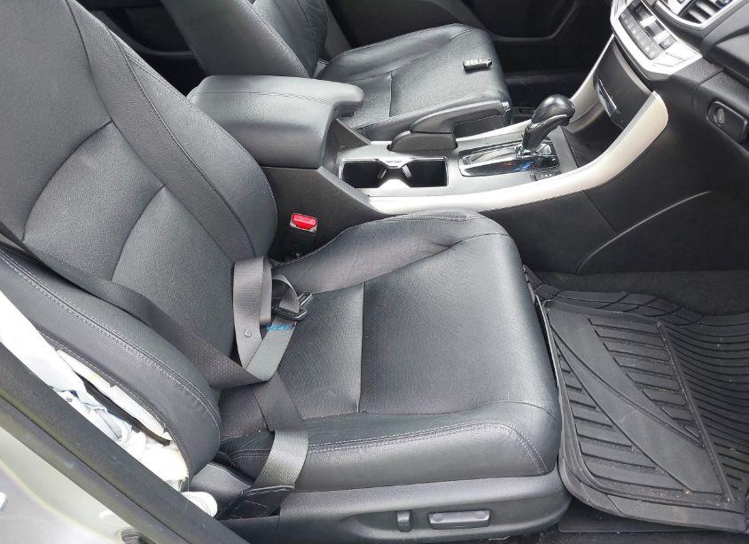 Photo 5 of 2013 Honda Accord EX-L V-6 (VIN 1HGCR3F89DA030293)