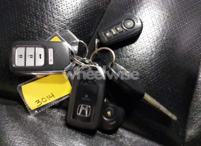 Photo 11 of 2013 Honda Accord EX-L V-6 (VIN 1HGCR3F89DA800654)