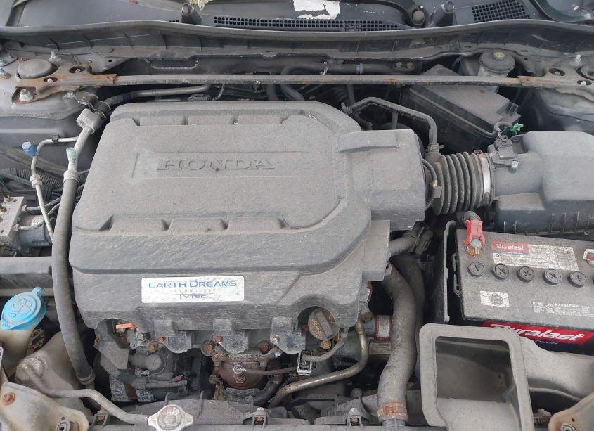 Photo 10 of 2014 Honda Accord EX-L V-6 (VIN 1HGCR3F89EA013768)