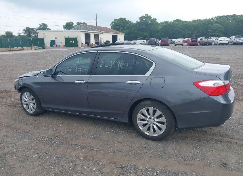 Photo 13 of 2014 Honda Accord EX-L V-6 (VIN 1HGCR3F89EA013768)