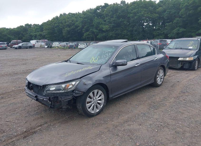 Photo 2 of 2014 Honda Accord EX-L V-6 (VIN 1HGCR3F89EA013768)