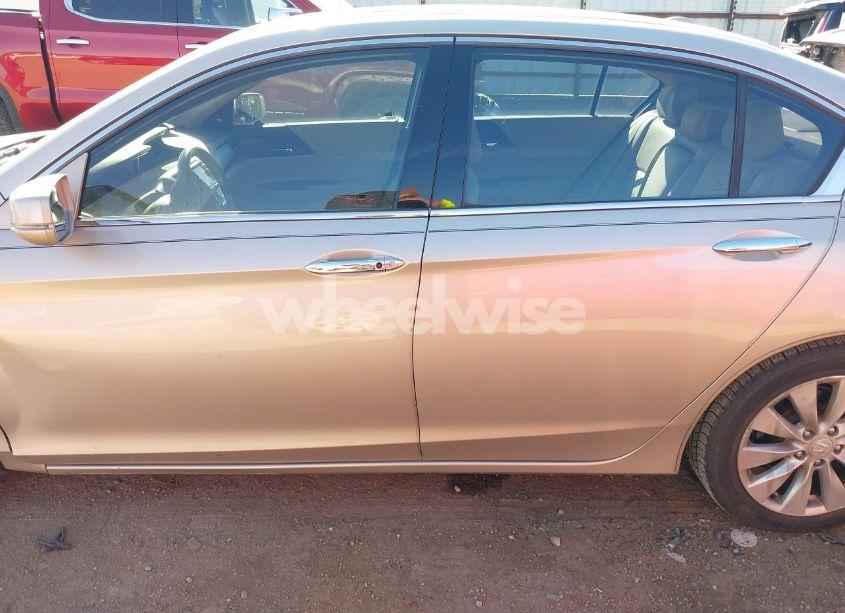 Photo 15 of 2014 Honda Accord EX-L V-6 (VIN 1HGCR3F89EA030523)