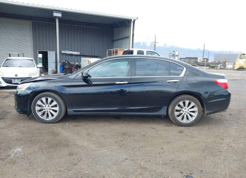 Photo 14 of 2014 Honda Accord EX-L V-6 (VIN 1HGCR3F89EA034684)