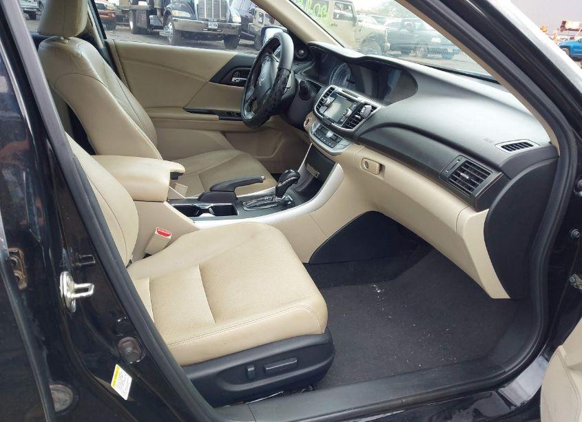 Photo 5 of 2014 Honda Accord EX-L V-6 (VIN 1HGCR3F89EA034684)