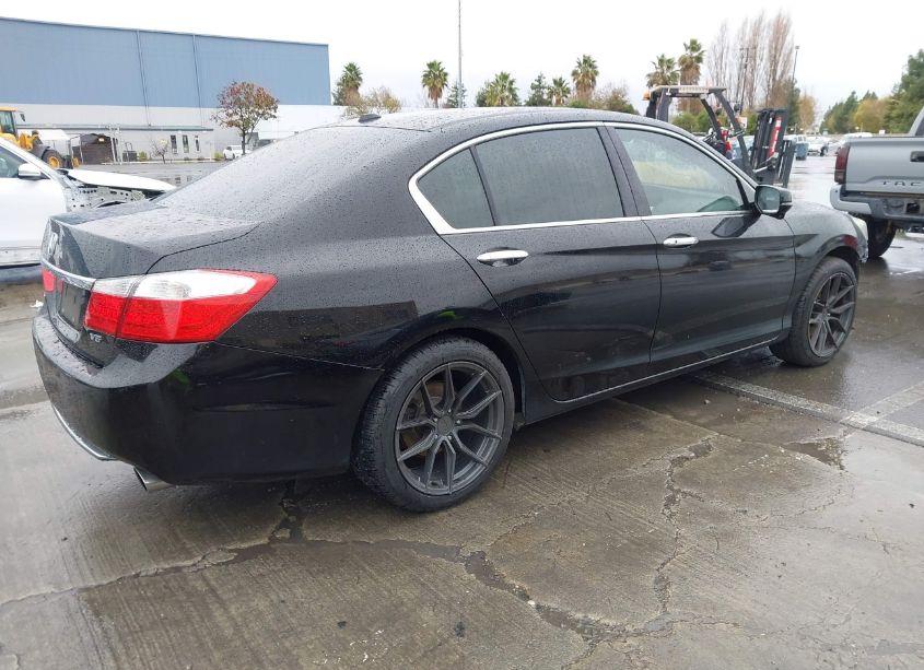 Photo 4 of 2014 Honda Accord EX-L V-6 (VIN 1HGCR3F89EA036838)