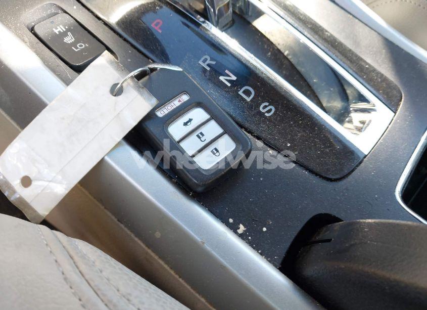 Photo 11 of 2015 Honda Accord EX-L V-6 (VIN 1HGCR3F89FA001041)