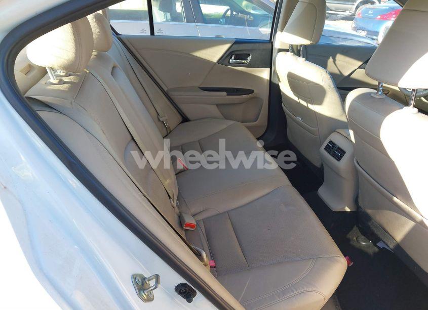 Photo 8 of 2015 Honda Accord EX-L V-6 (VIN 1HGCR3F89FA001041)