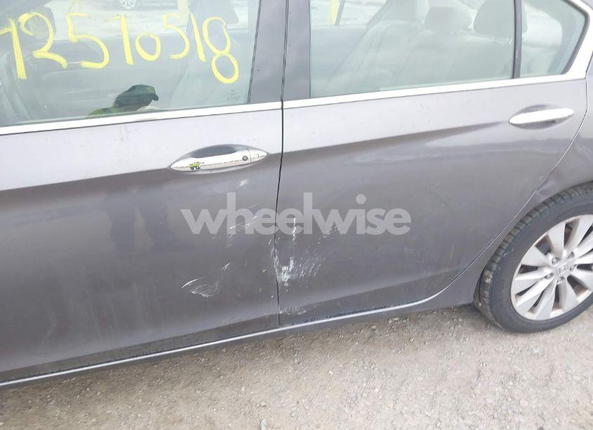 Photo 17 of 2015 Honda Accord EX-L V-6 (VIN 1HGCR3F89FA004425)