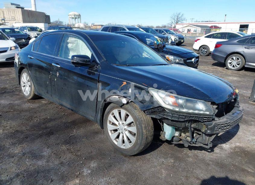 2015 Honda Accord EX-L V-6 (VIN 1HGCR3F89FA028787) main photo