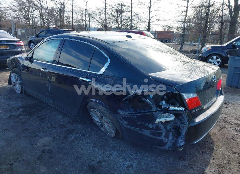 Photo 3 of 2015 Honda Accord EX-L V-6 (VIN 1HGCR3F89FA028787)