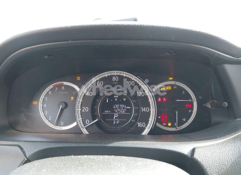 Photo 7 of 2015 Honda Accord EX-L V-6 (VIN 1HGCR3F89FA028787)